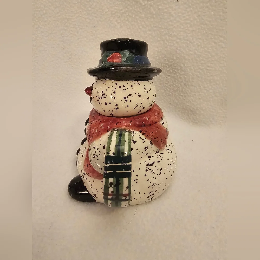 Vintage Julie Ueland Snowman Teapot